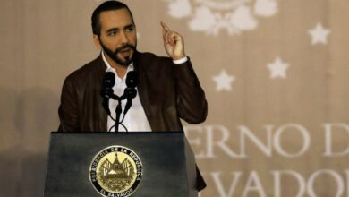 BürgervonElSalvadorerhaltenUS DollarinBitcoin,dadasGesetzimSeptemberumgesetztwird