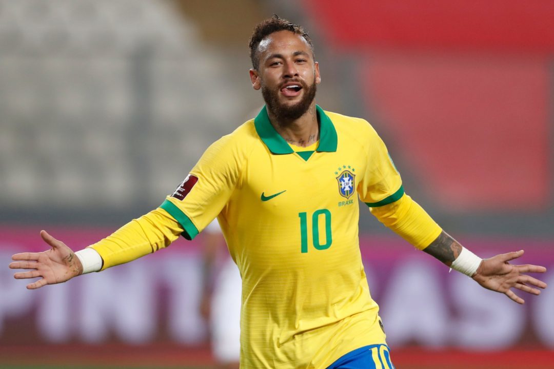 Fußballstar Neymar Jr. kauft – und gibt damit an – seinen Bored Ape Yacht Club NFT