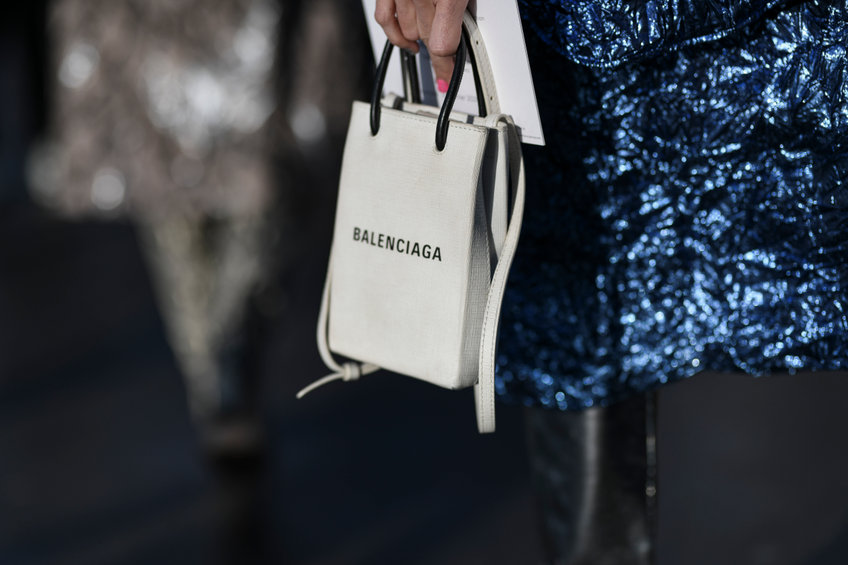 Die Modemarke Balenciaga folgt Gucci bei der Annahme von Krypto-Zahlungen