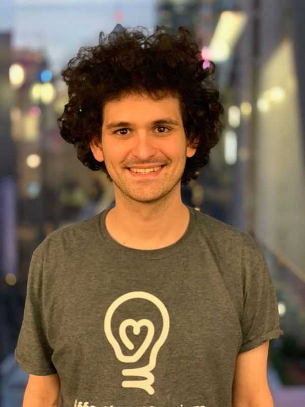 Die Krypto-Börse FTX hat „ein paar Milliarden“, um die Industrie zu unterstützen – Bankman-Fried