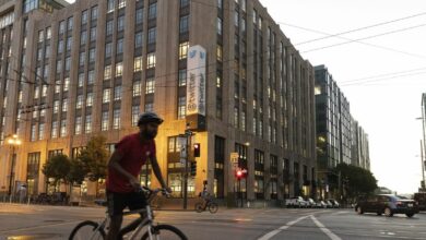 Twitter plant am ersten Wirbelwind-Wochenende unter Elon Musk einen umfassenden Stellenabbau