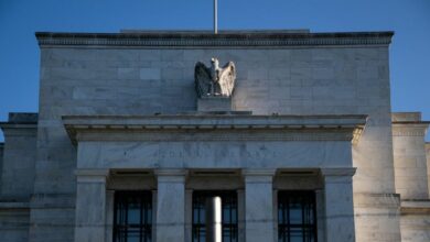 Fed genehmigt vierten Zinsanstieg um 0,75 Punkte, Hinweise auf kleinere Zinserhöhungen