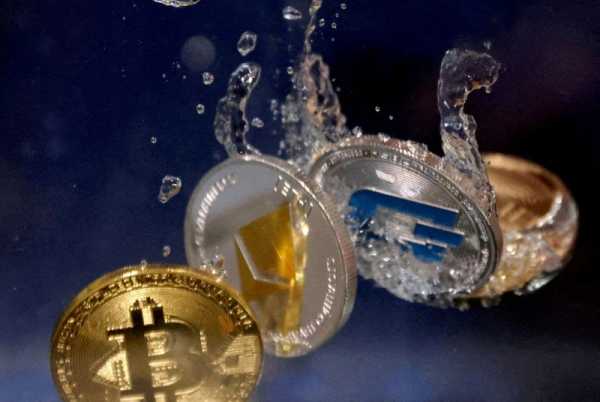 'Cryptoqueen'-Mitarbeiter bekennt sich in den USA wegen OneCoin-Betrugs schuldig