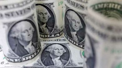 Der Dollar steht aufrecht, während hawkische EZB-Fans Abwärtsängste befürchten