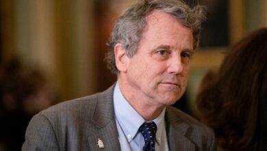 Die Vereinigten Staaten müssen Krypto möglicherweise verbieten, sagt der Chef des Bankenausschusses