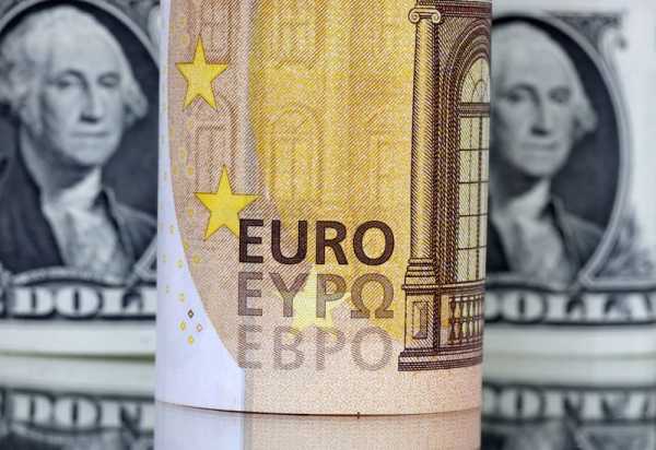Dollar in Flaute, da Euro in der Nähe des 9-Monats-Höchststands, Yen erholt sich