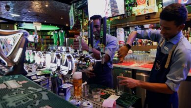Eines der teuersten Trinkziele der Welt packt das 22-Dollar-Bier an
