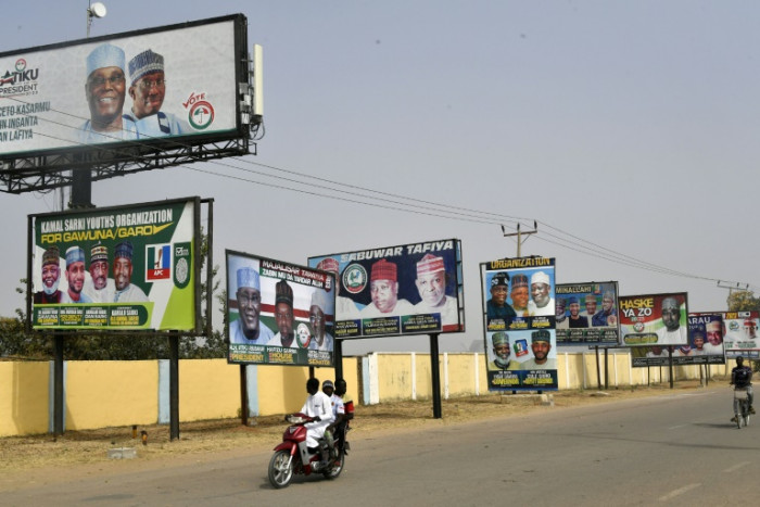 Die Kandidaten kämpfen in der nordnigerianischen Hochburg um die Stimmen der „Buhari“.