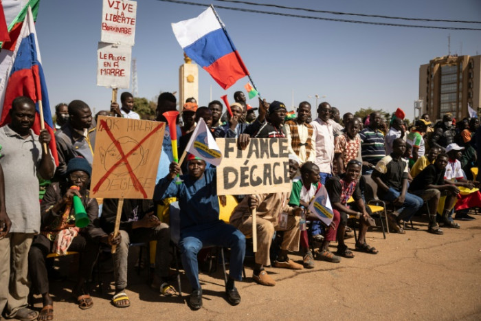Der Bruch mit Frankreich schürt Spaltungen in Burkina Faso