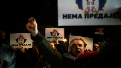Die Staats- und Regierungschefs von Serbien und dem Kosovo führen Gespräche, während der Druck auf eine Einigung steigt