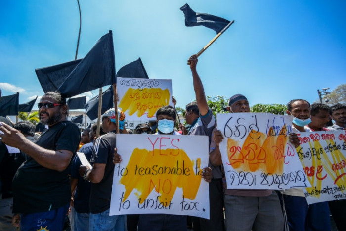Sri Lanka verbietet Streiks, während sich die Anti-Steuerproteste ausbreiten