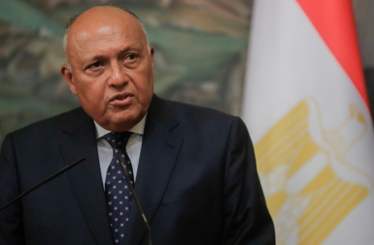 Der ägyptische Außenminister Sameh Shoukry, der auf einer Pressekonferenz im Januar 2023 in Moskau zu sehen war, hat Besuche in der Türkei und in Syrien angekündigt, nachdem verheerende Erdbeben in beiden Ländern Tausende getötet hatten. Der ägyptische Außenminister Sameh Shoukry, der auf einer Pressekonferenz im Januar 2023 in Moskau zu sehen war, hat Besuche in der Türkei und in Syrien angekündigt, nachdem verheerende Erdbeben in beiden Ländern Tausende getötet hatten.