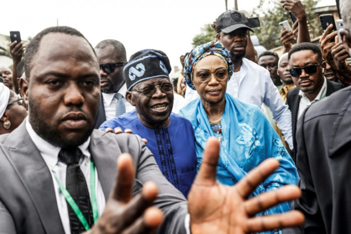 Der Kandidat der nigerianischen Regierungspartei Tinubu gewinnt bei umstrittenen Wahlen die meisten Stimmen