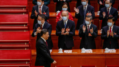 Chinas Xi reichte seine historische dritte Amtszeit als Präsident