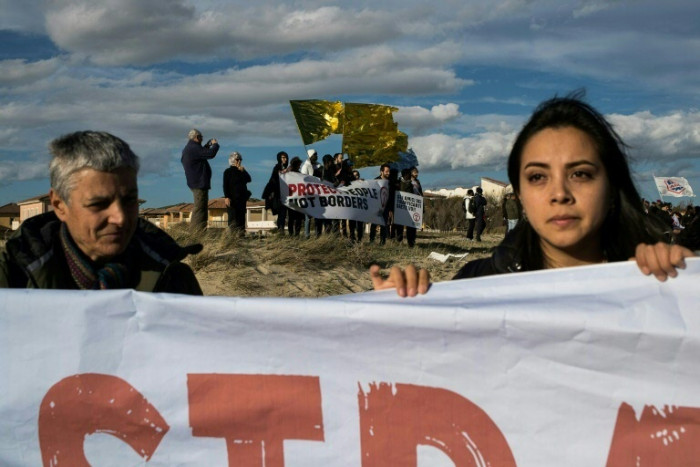 Italien sagt, dass 30 Migranten vermisst werden, nachdem das Boot vor Libyen gekentert ist