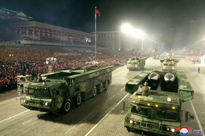 Nordkorea feuert zwei ballistische Raketen ab, sagt Seoul