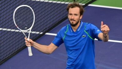 Medwedew besiegt Zverev in einem „verrückten“ Match, um das Viertelfinale von Indian Wells zu erreichen