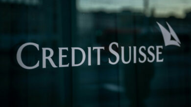 Die Credit Suisse steht an einem Scheideweg, da die Aktienkurse erneut fallen