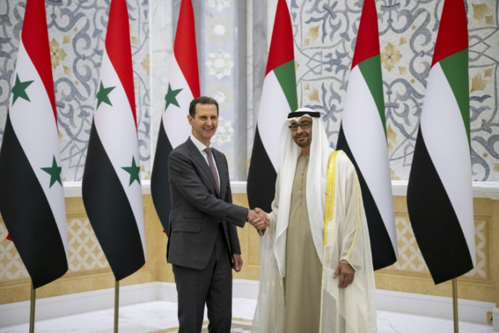 Zeit für Syrien, in den arabischen Schoß zurückzukehren, sagt der Präsident der VAE Assad während des Besuchs