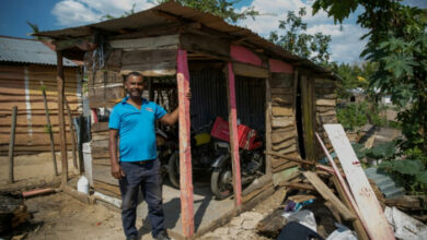 Die dominikanische Regierung zerstört Häuser, um eine Mauer an der Grenze zu Haiti zu errichten