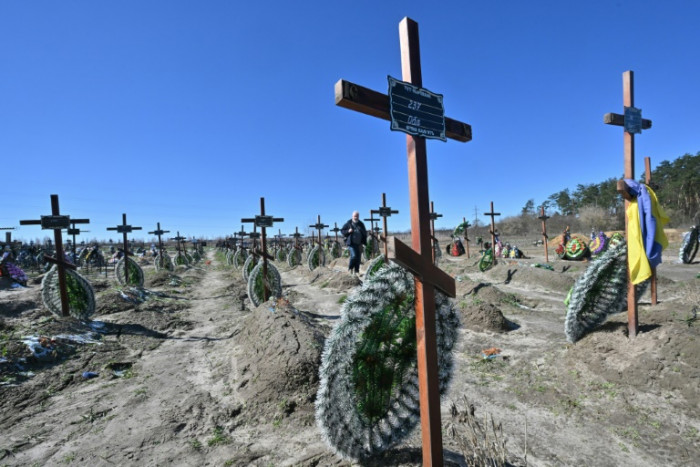 Ein Jahr später gedenkt die Ukraine der Bucha-Opfer