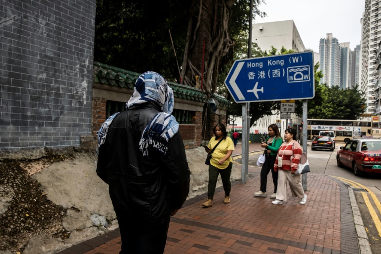 Neue Regeln erlauben es Hongkong, Asylbewerber auszuweisen, deren Anträge abgelehnt wurden, aber auf die Urteile des Berufungsgerichts warten Neue Regeln erlauben es Hongkong, Asylbewerber auszuweisen, deren Anträge abgelehnt wurden, aber auf die Urteile des Berufungsgerichts warten