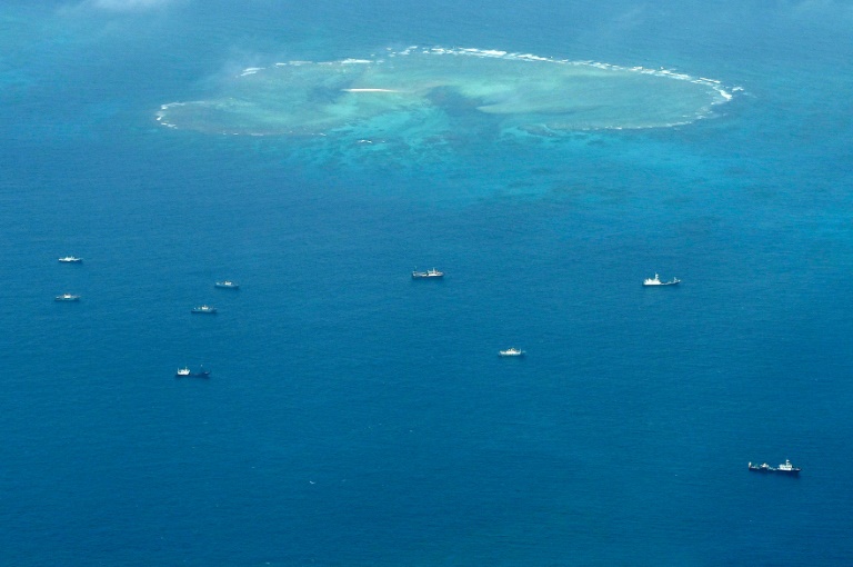 Peking beansprucht die Souveränität über fast das gesamte Südchinesische Meer, einschließlich der Spratlys, und ignoriert ein internationales Urteil, wonach seine Ansprüche keine Rechtsgrundlage haben Peking beansprucht die Souveränität über fast das gesamte Südchinesische Meer, einschließlich der Spratlys, und ignoriert ein internationales Urteil, wonach seine Ansprüche keine Rechtsgrundlage haben