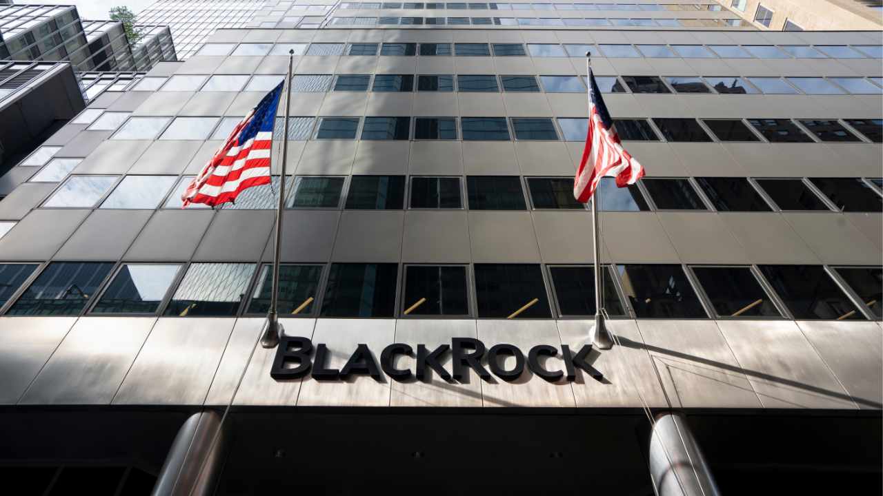 Der weltgrößte Vermögensverwalter Blackrock prognostiziert für dieses Jahr keine Zinssenkung durch die Fed