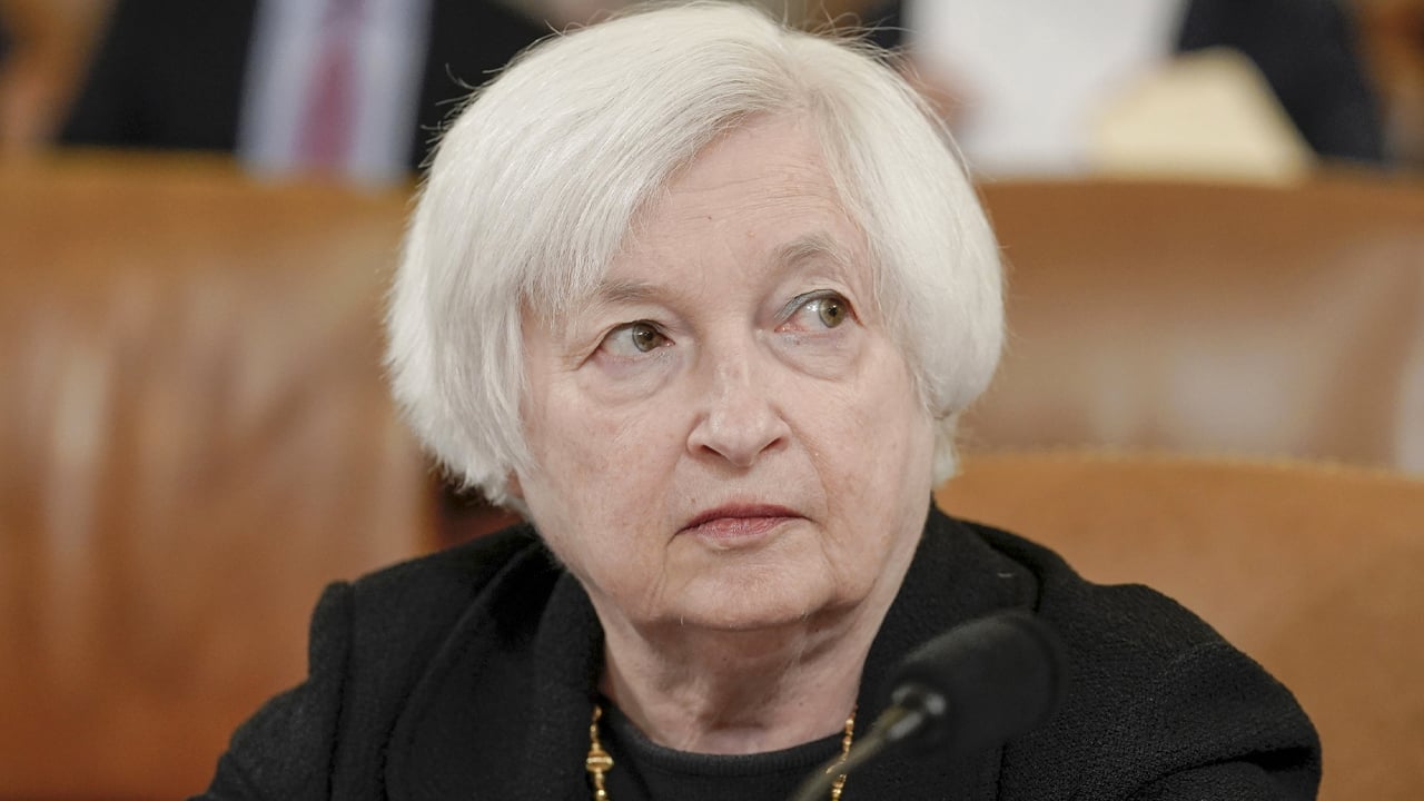 Finanzministerin Yellen hält inmitten der Turbulenzen im Bankensektor ein außerplanmäßiges Treffen mit führenden Finanzaufsichtsbehörden ab