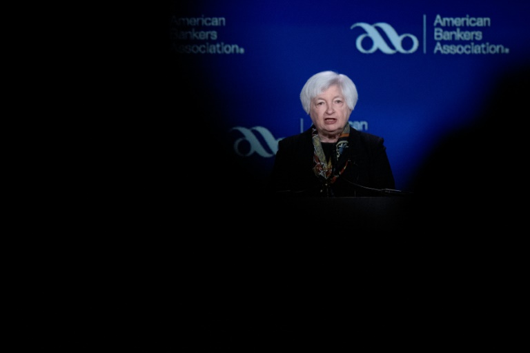 US-Finanzministerin Janet Yellen sagte auf einem Branchentreffen, dass sich die Einlagenabflüsse von Regionalbanken stabilisiert haben. US-Finanzministerin Janet Yellen sagte auf einem Branchentreffen, dass sich die Einlagenabflüsse von Regionalbanken stabilisiert haben.