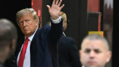 Trump vor Gericht mit Anklagen wegen historischer Straftaten konfrontiert