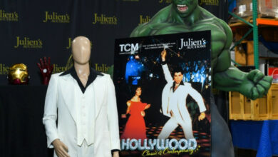 Sie sollten tanzen: 'Saturday Night Fever'-Anzug zum Verkauf