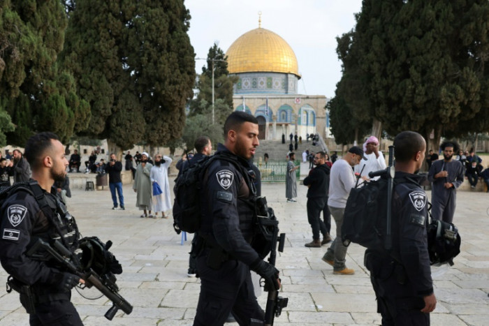 Gläubige feiern in Jerusalem inmitten einer Welle von Gewalt