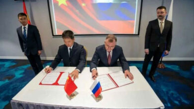China und Russland unterzeichnen ein Abkommen über die Durchsetzung des Seerechts, während die militärische Aufrüstung in der Arktis zunimmt