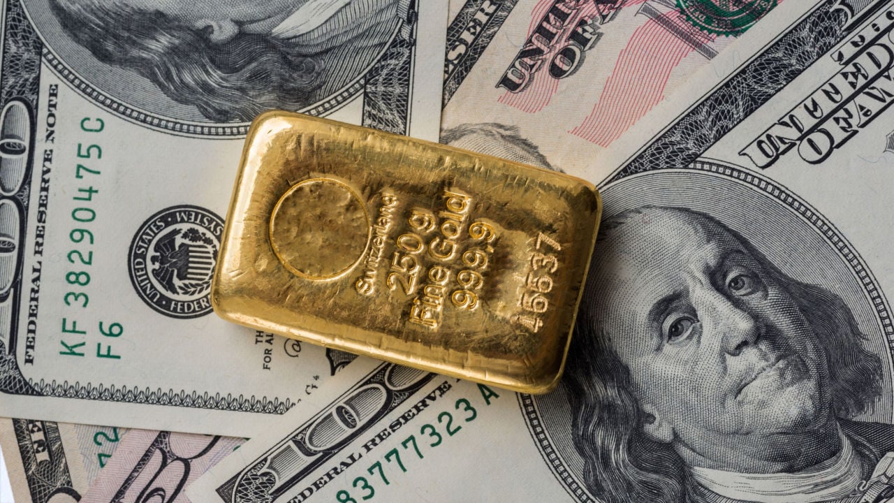 Gold gleitet aufgrund höherer US-Treasury-Renditen, Dollar