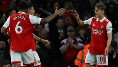 Arsenal ist nach dem Sieg gegen Chelsea wieder an der Spitze der Premier League