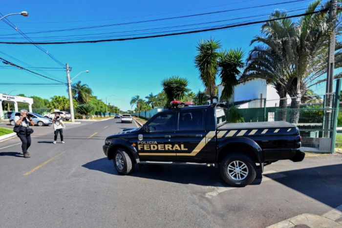 Die brasilianische Polizei durchsucht Bolsonaros Haus