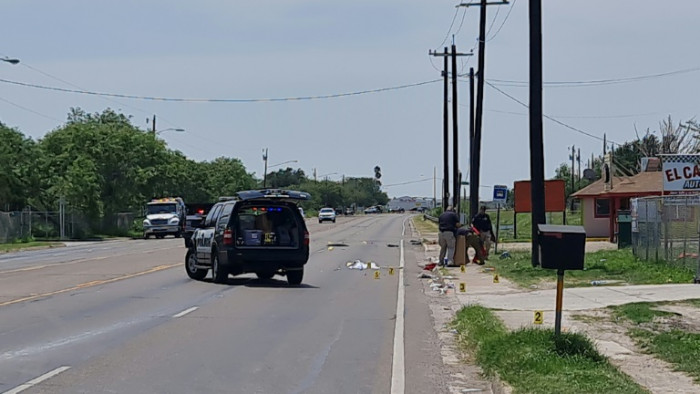 Mindestens 7 Tote beim Rammen eines Autos vor einem Migrantenzentrum in Texas