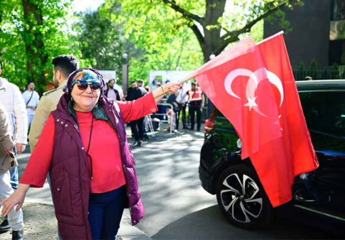 Türken in Deutschland berichten von Zwischenrufen von Erdogan-Hintermännern