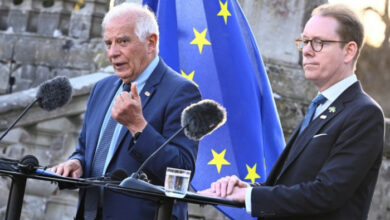 Die EU will ihre Position gegenüber China „neu kalibrieren“.