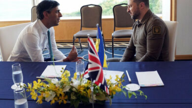 Selenskyj bei G7-Gesprächen, während die Ukraine Zugang zu F-16 erhält