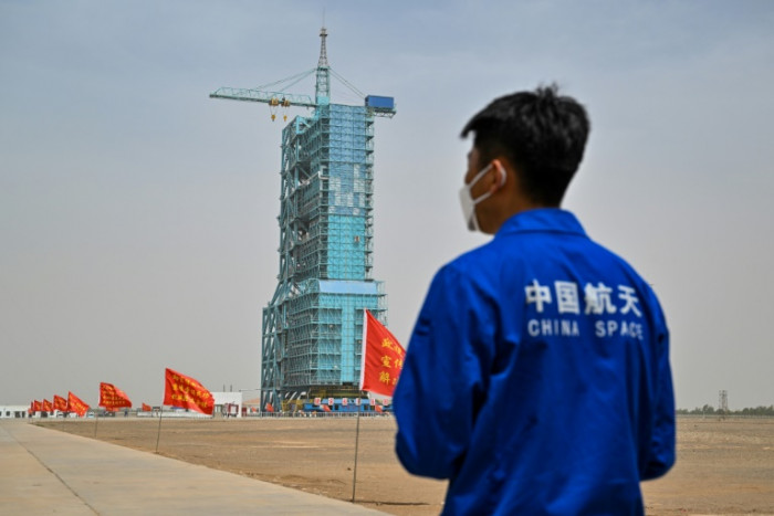 China schickt ersten zivilen Astronauten zur Raumstation