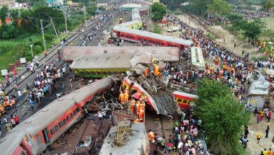 Tödlicher Zugunglück in Indien im Zusammenhang mit Ausfall des Signalsystems