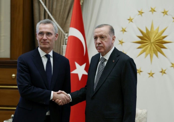 NATO-Chef fordert die Türkei auf, kein Veto gegen Schwedens Angebot einzulegen
