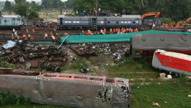 51 Stunden nach dem tödlichen Unfall in Indien nehmen die Züge ihren Betrieb wieder auf