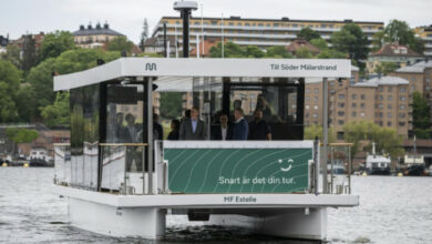 Erste selbstfahrende Stadtfähre sticht in Stockholm in See