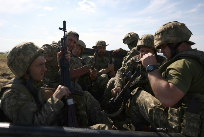 Die Ukraine meldet die Rückeroberung eines Dorfes und den ersten Erfolg der Offensive