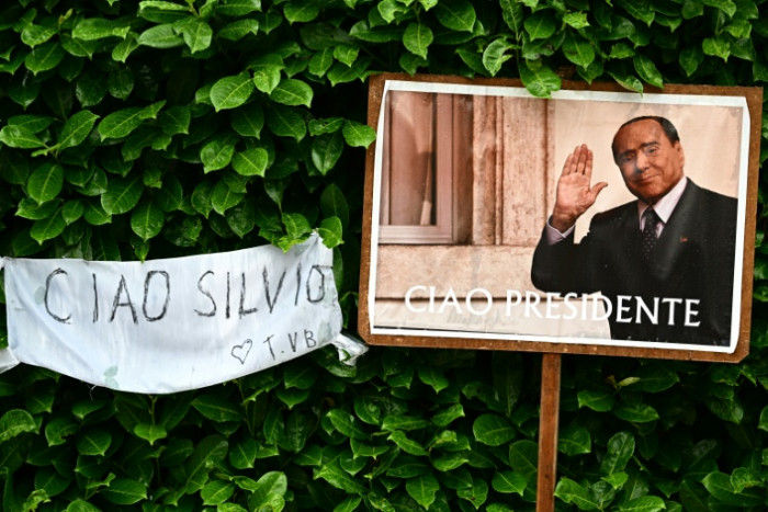Italien veranstaltet Staatsbegräbnis für Ex-Premier Silvio Berlusconi