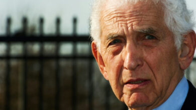 Der Whistleblower der Pentagon Papers, Daniel Ellsberg, ist im Alter von 92 Jahren gestorben