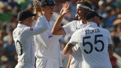 Broad belebt Englands Siegversuch im Eröffnungsspiel der Ashes